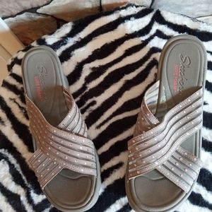 Skechers, stretch, cross strap sandal